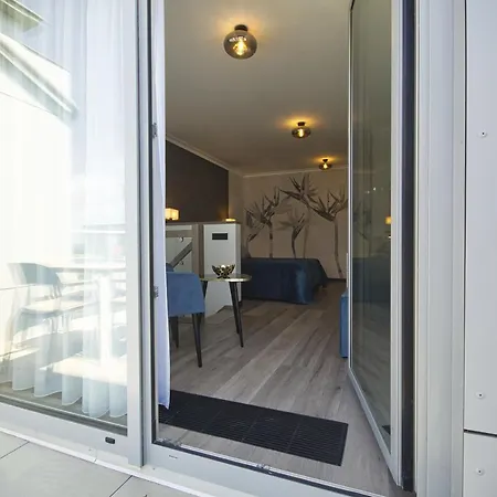 Apartpark Albus 401 Sea View Above The Trees アパートホテル 4*