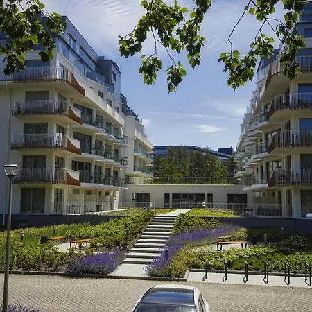 Apartpark Albus 401 Sea View Above The Trees Aparthotel *